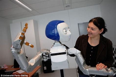 Sensitive Robots Can Tell Your Gender From A Handshake Daily Mail Online