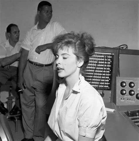 Tina Louise Records Her Only Album It S Time For Tina 1957 Old Photo 7