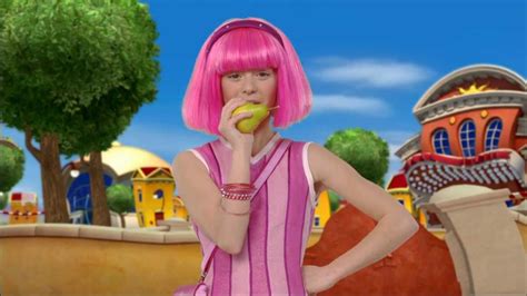 LazyTown Good Things Come In Pears Lazy Town Princess Good Things