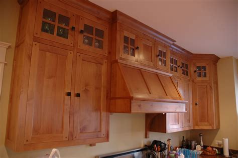 Kitchen cabinets are very critical to a kitchen remodel necessities. Arts And Craft Kitchen Cabinet Hardware - Kitchen cabinet ...