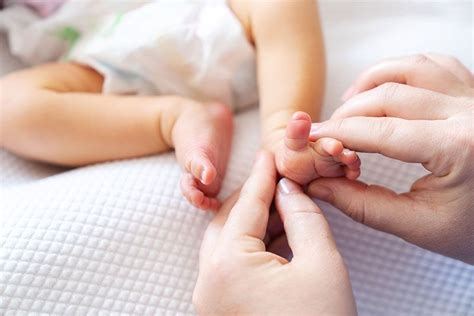 técnicas de relajación para bebés y niños de 0 a 3 años masaje shantala