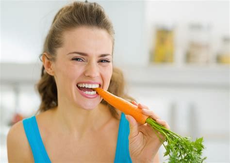 7 signs that you aren t eating enough vegetables