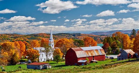 12 Small Scenic Vermont Towns To Visit This Fall