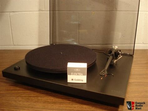 Rega Planar 3 Turntable With Rb300 Arm And Cartridge Photo 48998