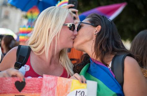 Slovenia Legalises Same Sex Marriage And Adoption