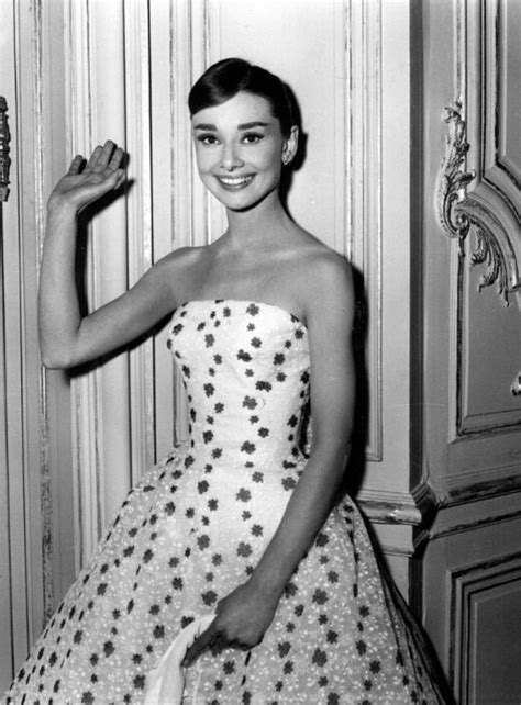 Audrey Hepburn Kadın modası Stil Kadın