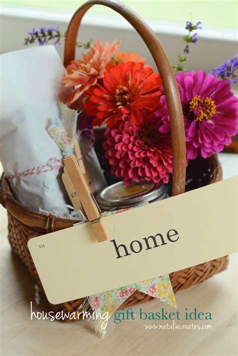 32 housewarming gifts you may wanna just keep for yourself. natalie creates: housewarming gift basket idea for under $10