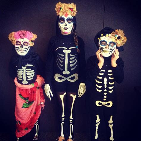 Day Of The Dead Dancers Diy Costumes Kids Themed Halloween Costumes