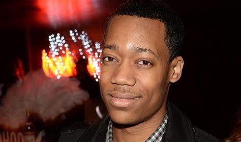 Tyler James Williams Height And Weight Stats Pk Baseline How Celebs