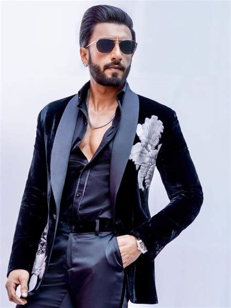 Ranveer Singh Biography Height Weight Age Family And More