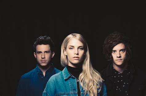 London Grammar Share A Pair Of Videos For Oh Woman Oh Man News
