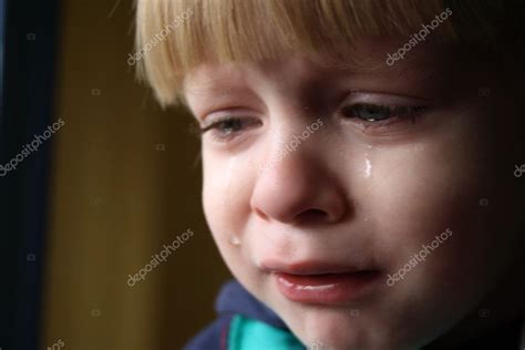 Boy Crying — Stock Photo © Igorgolovniov 11932123