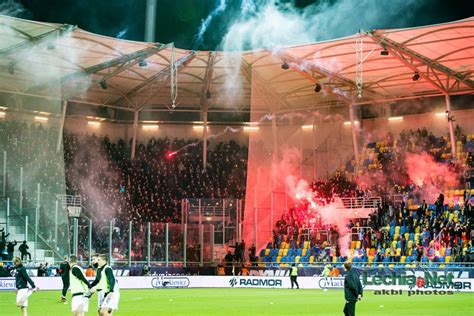 Maybe you would like to learn more about one of these? Galeria: Arka Gdynia - Lechia Gdańsk (2016-10-30) - Kibice.net