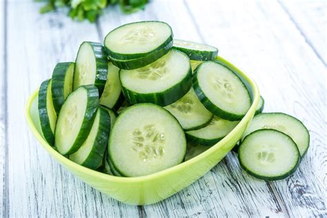 8 Fascinating Facts About Cucumbers And Creative Ways To Eat