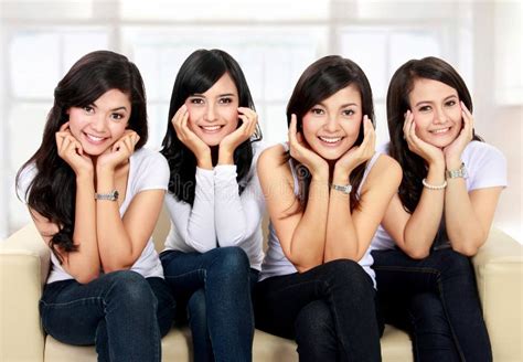 Woman Group Portrait Stock Image Image Of Living Expression 29396489