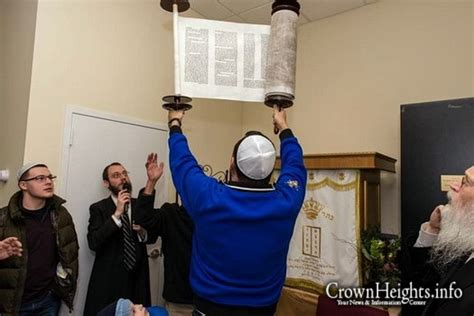 Chabad Celebrates The Hewlett Sefer Torah Chabad