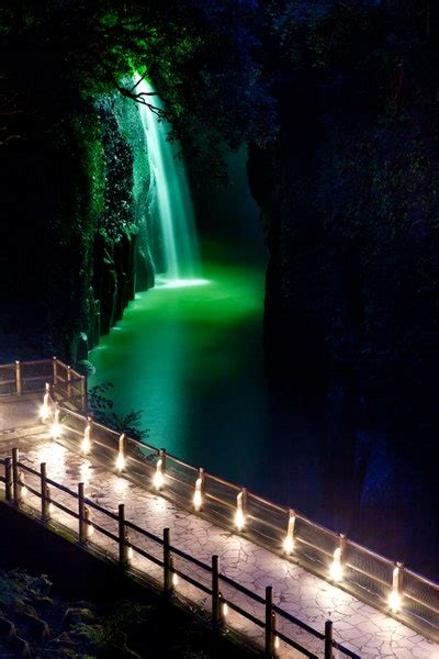 Beautiful Views Of Waterfalls From 14 Bridges Around The