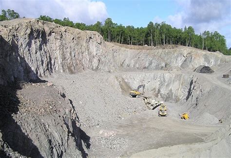 Notice delay renovation work extension : Quarry seeks working hours extension to keep flagship ...