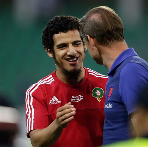 08 بطولات وطنية, 07 كؤوس وطنية, بطل افريقيا للأندية البطلة(01), كأس الكؤوس الافريقية(01), كأس السوبر الافريقي(01). هولندا تتفوق على باقي البطولات بالأسود
