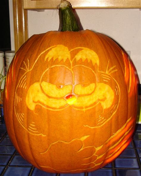 Garfield Carved Pumpkin By Pandaraoke On Deviantart