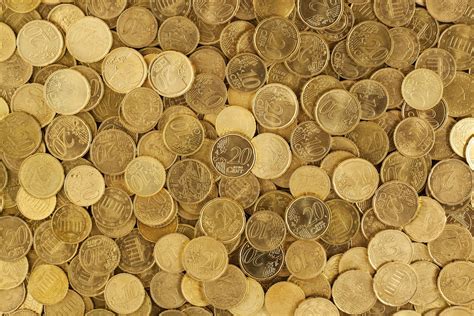 Pile Of Gold Round Coins 106152 Revise Wise