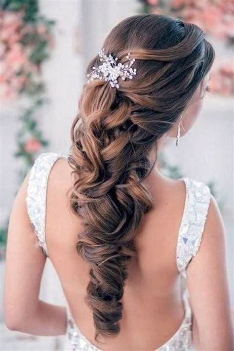 Mother Of The Bride Hair I Really Like This For That Wedding