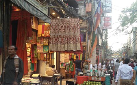 10 Famous Shopping Markets Of Delhi In My Eye