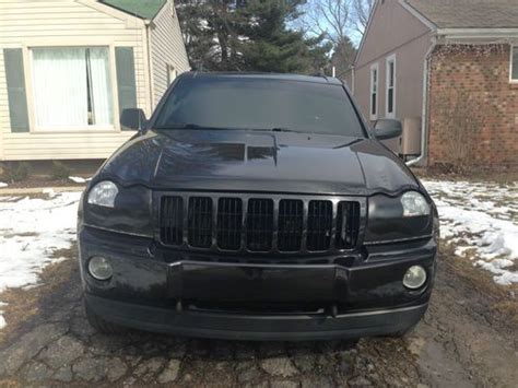 Sell Used 2005 Jeep Grand Cherokee Limited 4wd Hemi 57l Blacked Out