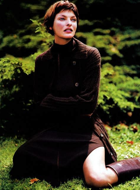 Ad Campaign Jones New York Fw 1998 Model Linda Evangelista In 2022