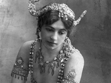 Femei Celebre Mata Hari Deștepțiro