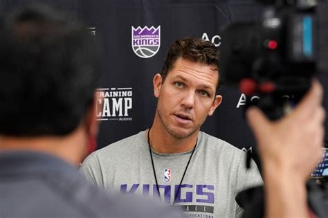 Luke Walton Might Be The Only Nba Coach On A True Hot Seat The