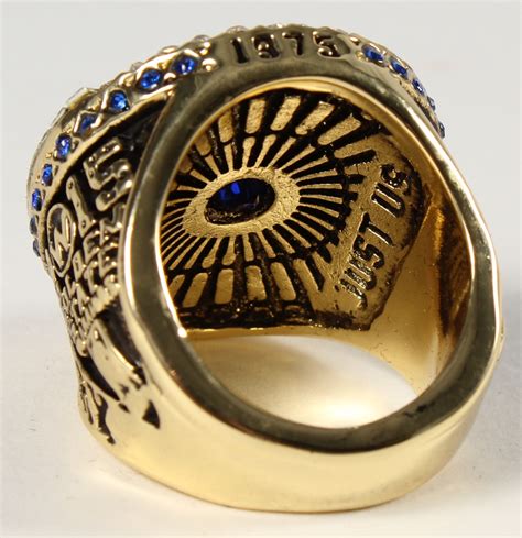 Golden state warriors nba basketball championship rings for 2017, 2015, 1975, buy warriors custom ring online with lowest prices and free shipping, check out and order as a best gift. Stephen Curry Warriors High Quality Replica 2015 NBA ...