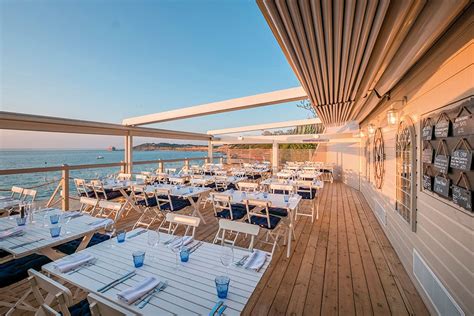 Best Seaside Restaurants In The Uk Beach Restaurants And Cafes