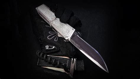 Lightning Otf Knife Review Out The Front Switchblade Knife