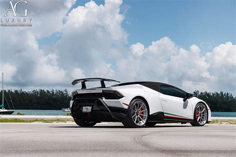 Descubrir 70 Imagen Lamborghini Huracan Performante Wheels Abzlocalmx