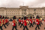 Changing Of The Guard at Buckingham Palace – Wonder and Wanders