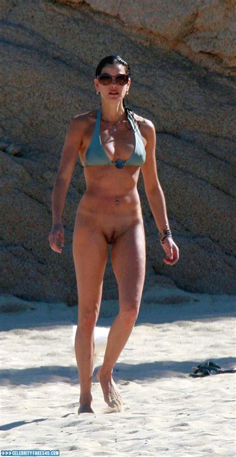 Teri Hatcher Beach Voyeur Celebrity Fakes U