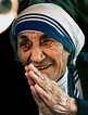 Moeder Teresa: een atypische heilige - NRC