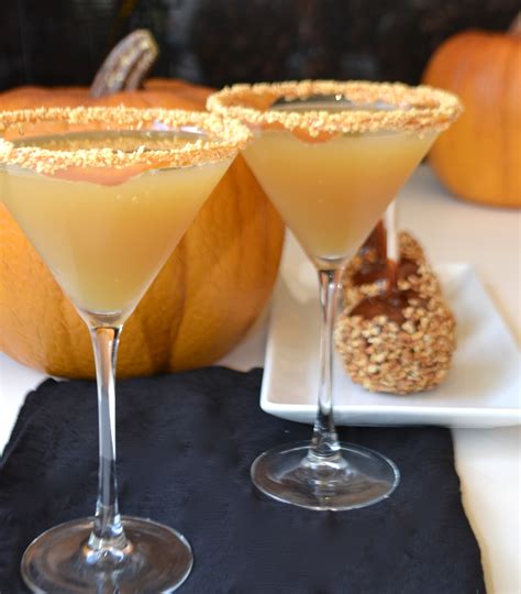 A sweet and rich caramel taste mixed with the vodka sobieski power. 5 Fabulous Fall Cocktails | SociaLife