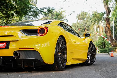 permaisuri ferrari 488 gtb with vossen precision series vps307