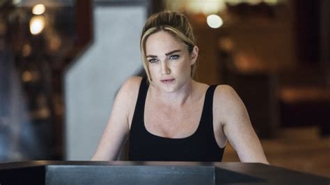 Downaload Caity Lotz Legends Of Tomorrow Season 4 Dcs Legends Of