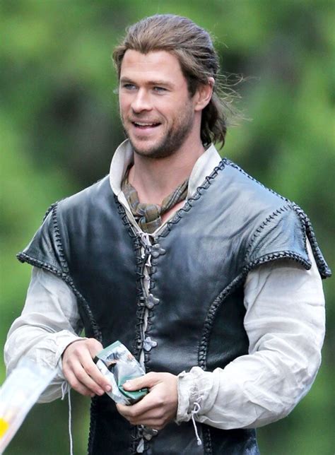 Chris Hemsworth Will Steal Your Heart With His Sexy Smile On Set Of The