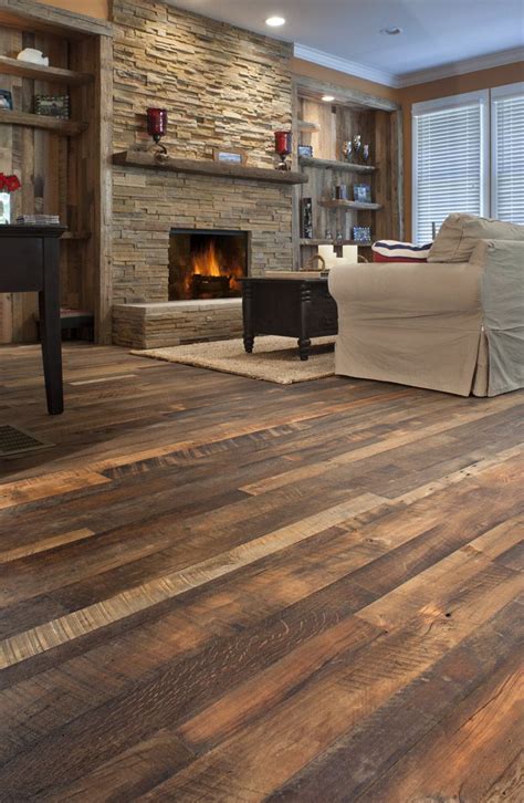 Antique Reclaimed Wood Flooring With Our Carolina Character© Surface