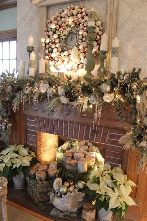 33 Christmas Mantel Decorations Ideas To Try This Year