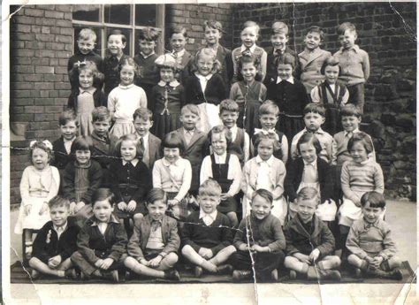 Primary School Pic 1950s Free Photo Restoration And Date Old