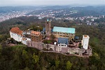 Eisenach aus der Vogelperspektive: Burganlage der Veste Wartburg in ...