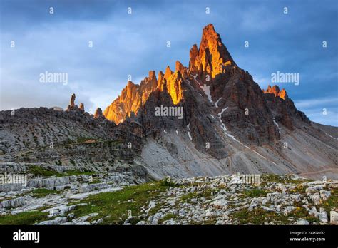 Morgenstimmung Berg Tirol Fotos Und Bildmaterial In Hoher Auflösung