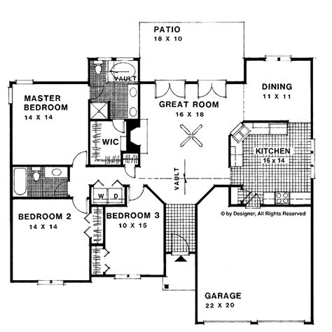 Two more bedrooms share a hall bath.related plan: Ranch Style House Plan - 3 Beds 2 Baths 1500 Sq/Ft Plan #56-660 | Building plans house, 1500 sq ...