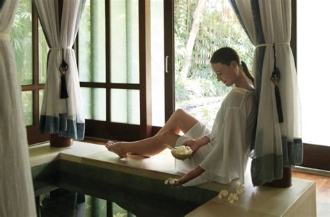 8 Must Try Spa Treatments In Bali Destinasian