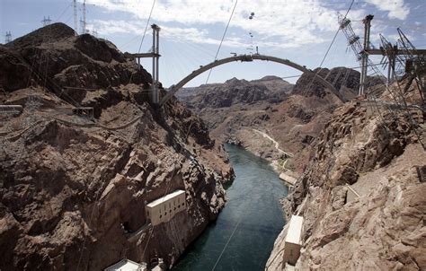 Hoover Dam Bypass Bridge Inches Toward Completion Las Vegas Sun News